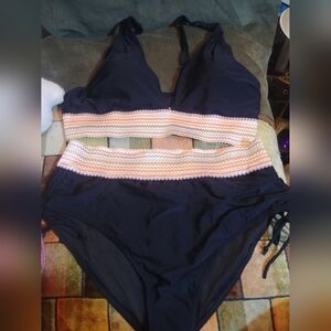 Women's Swimwear XXL